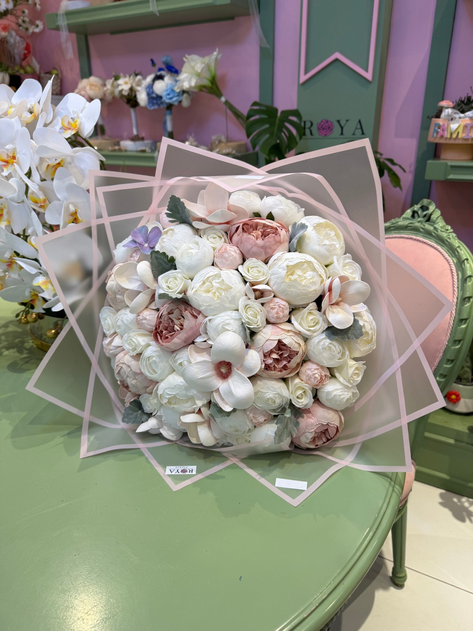 Launes Pink Peony – Soft pembe tonlarında yapay gelin buketi